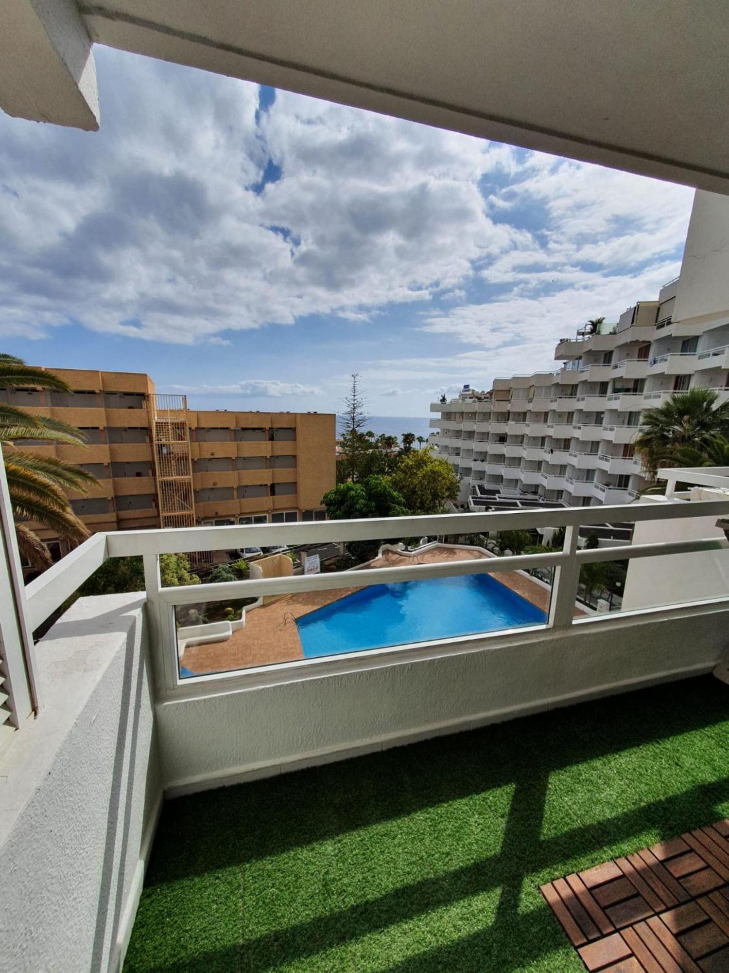 The White Waves Tf Americas Apartment